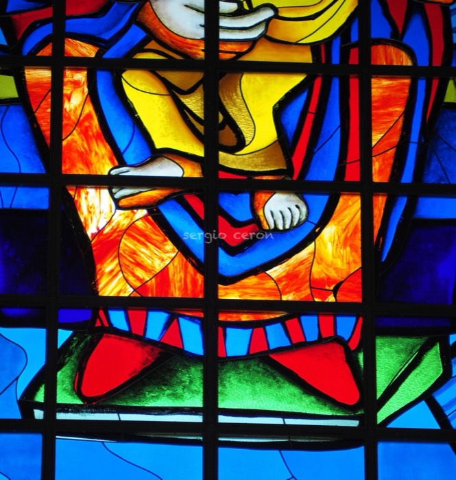 Catedral N. Sra. de Guadalupe — Vitral da Encarnação · Foz do Iguaçu (PR), imagem 18