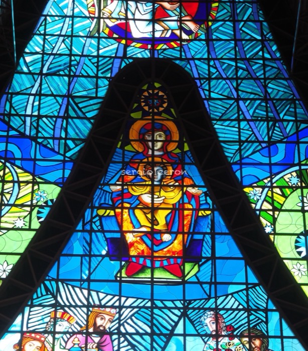 Catedral N. Sra. de Guadalupe — Vitral da Encarnação · Foz do Iguaçu (PR), imagem 12