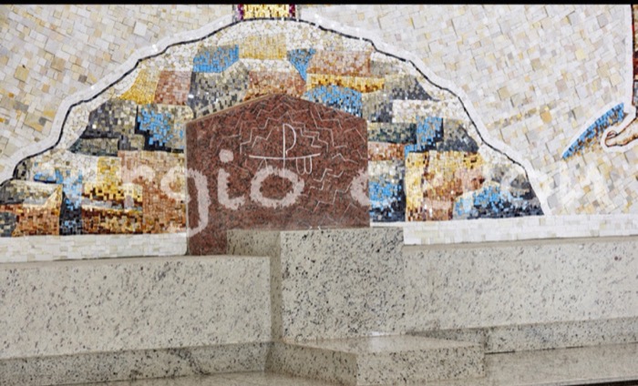 Paróquia Bom Jesus — Mosaico da Cruz · Ivaiporã (PR), imagem 25